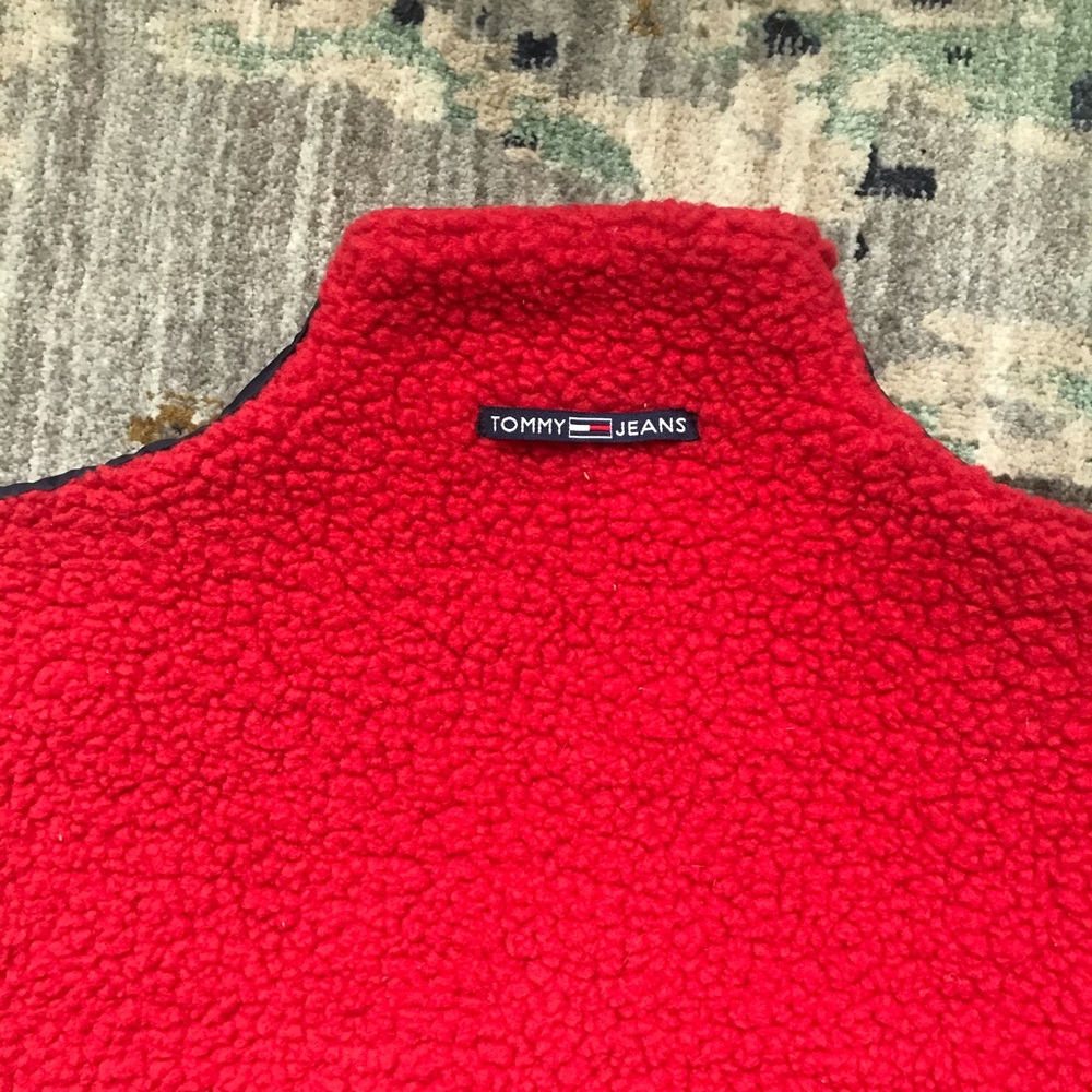 Tommy Hilfiger Sherpa cropped sweater size L - Picture 5 of 6